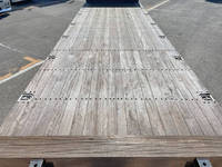 三菱ふそうスーパーグレートセーフティローダー大型（10t）[写真10]