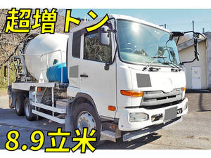 UDトラックスコンドルミキサー車（コンクリートミキサー）2013年(平成25年)QDG-PW39L