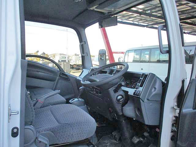 いすゞエルフ平ボディ小型（2t・3t）[写真10]