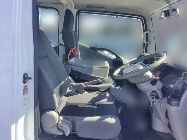 日産アトラスダブルキャブ（Wキャブ）小型（2t・3t）[写真29]