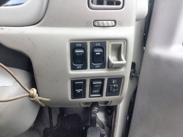 日野デュトロアルミウイング小型（2t・3t）[写真25]