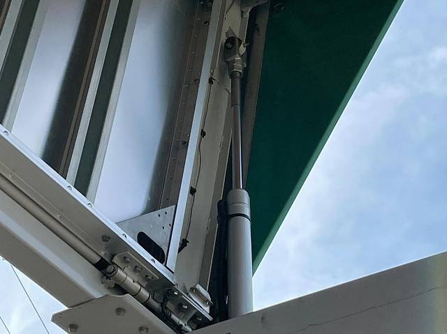 日野レンジャーアルミウイング中型（4t）[写真14]