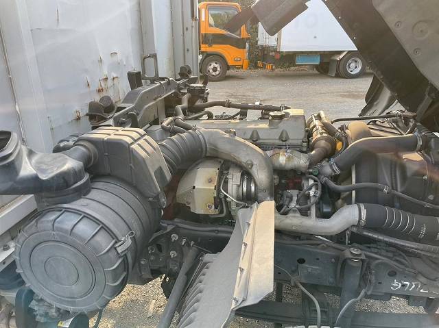 日野レンジャーアルミウイング中型（4t）[写真26]