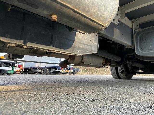 日野レンジャーアルミウイング中型（4t）[写真36]