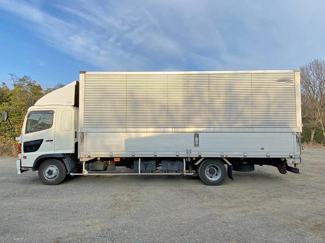 日野レンジャーアルミウイング中型（4t）[写真04]