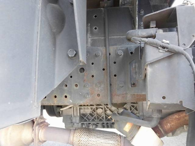 いすゞエルフアルミバン小型（2t・3t）[写真13]