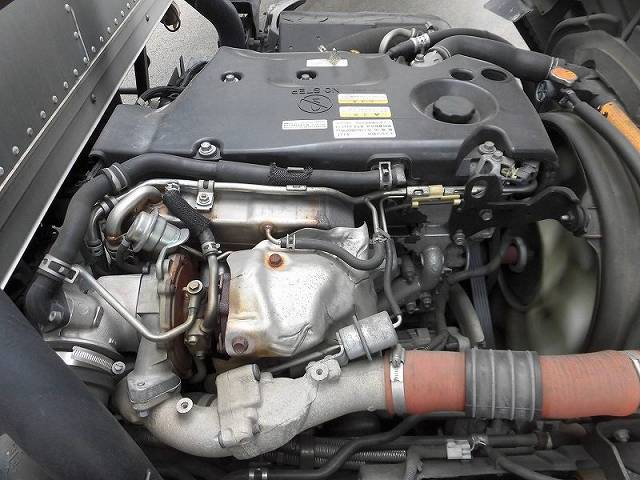 いすゞエルフアルミバン小型（2t・3t）[写真22]