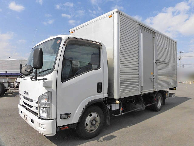 いすゞエルフアルミバン小型（2t・3t）[写真03]