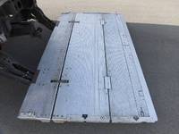 いすゞエルフアルミバン小型（2t・3t）[写真07]