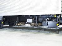 いすゞフォワードアルミバン中型（4t）[写真12]