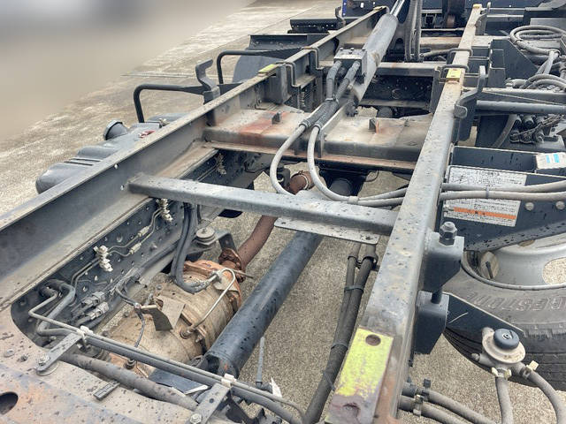 いすゞエルフセーフティローダー小型（2t・3t）[写真22]