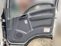 いすゞエルフセーフティローダー小型（2t・3t）[写真29]