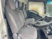 いすゞエルフセーフティローダー小型（2t・3t）[写真30]