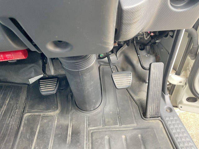 いすゞエルフセーフティローダー小型（2t・3t）[写真35]