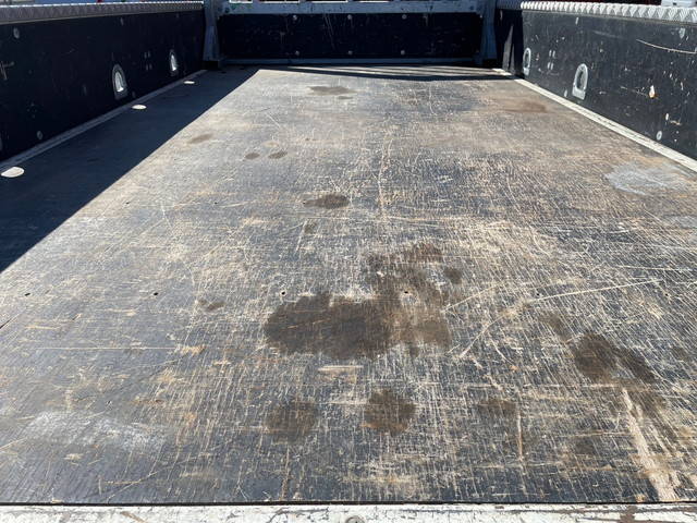 三菱ふそうキャンタークレーン5段小型（2t・3t）[写真10]