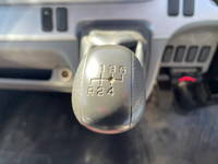 三菱ふそうキャンタークレーン5段小型（2t・3t）[写真16]