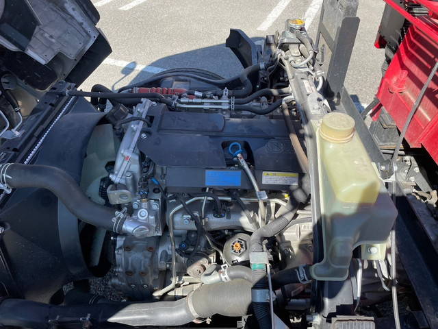 三菱ふそうキャンタークレーン5段小型（2t・3t）[写真20]