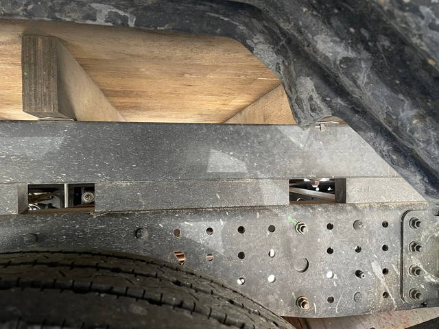 三菱ふそうキャンタークレーン5段小型（2t・3t）[写真30]