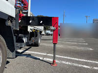 三菱ふそうキャンタークレーン5段小型（2t・3t）[写真32]