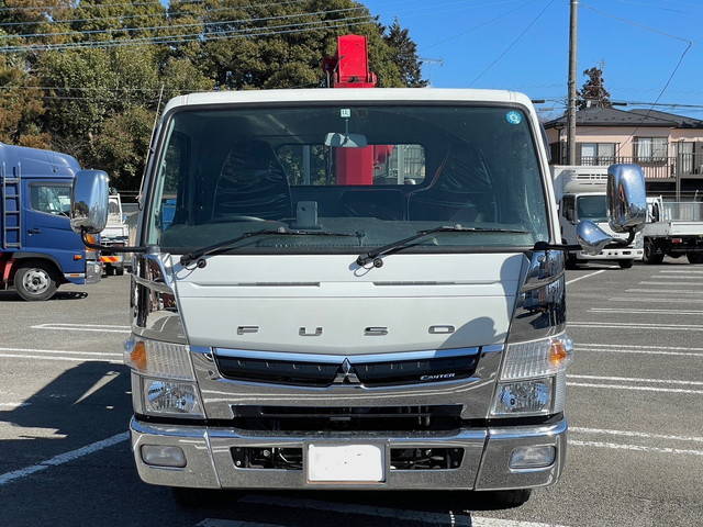 三菱ふそうキャンタークレーン5段小型（2t・3t）[写真07]