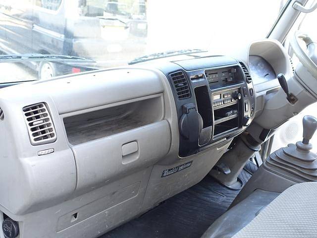 トヨタトヨエースクレーン4段小型（2t・3t）[写真26]