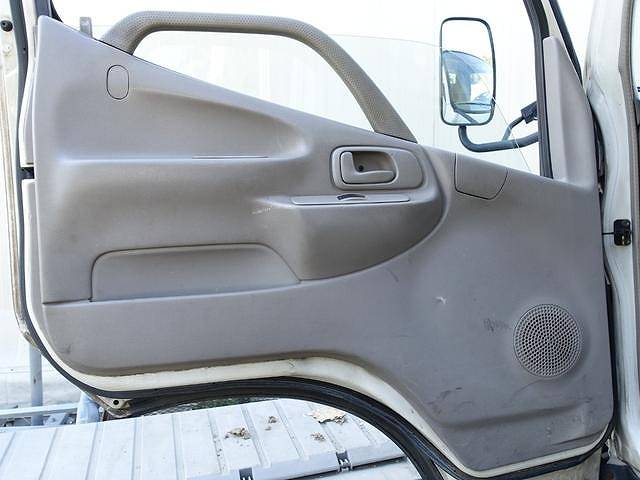 トヨタトヨエースクレーン4段小型（2t・3t）[写真30]