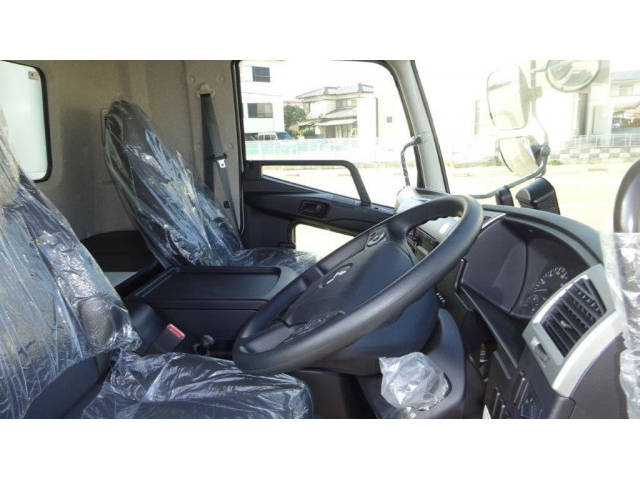 三菱ふそうファイターダンプ増トン（6t・8t）[写真05]