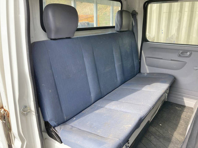 三菱ふそうキャンターダブルキャブ（Wキャブ）小型（2t・3t）[写真26]