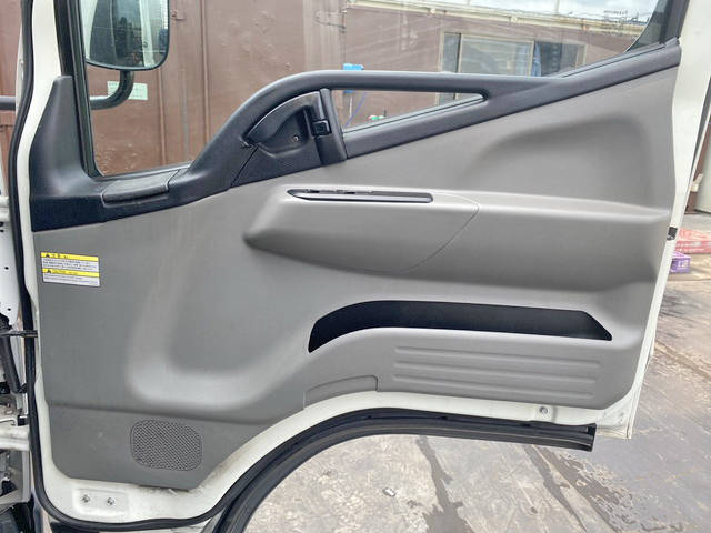 日産アトラスアルミバン小型（2t・3t）[写真29]