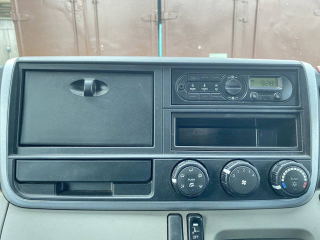 日産アトラスアルミバン小型（2t・3t）[写真35]