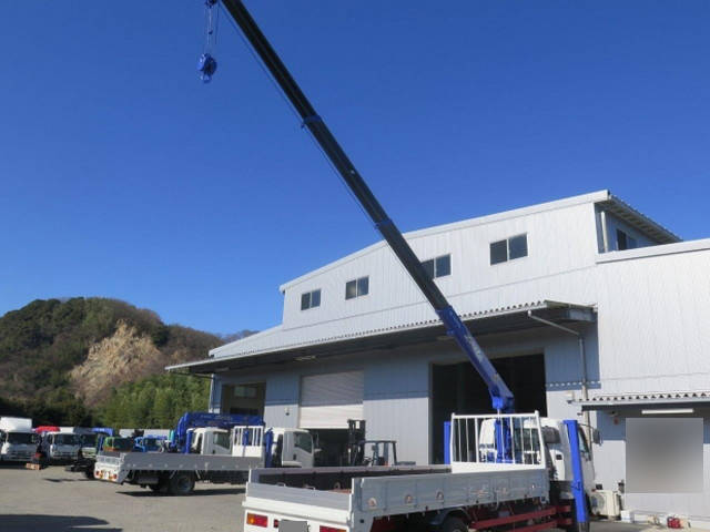 三菱ふそうファイターセルフクレーン4段増トン（6t・8t）[写真12]