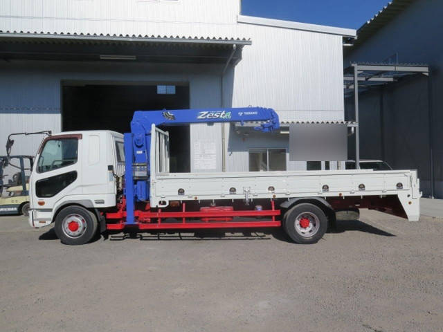 三菱ふそうファイターセルフクレーン4段増トン（6t・8t）[写真07]