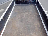 三菱ふそうキャンター平ボディ小型（2t・3t）[写真11]