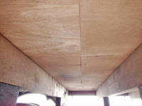 三菱ふそうキャンター平ボディ小型（2t・3t）[写真17]