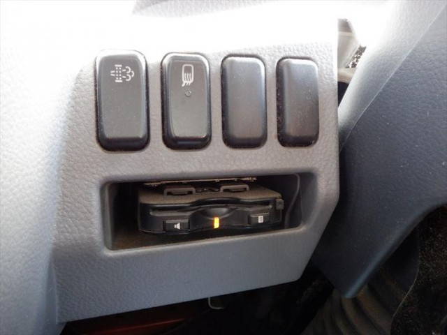 三菱ふそうキャンター平ボディ小型（2t・3t）[写真25]