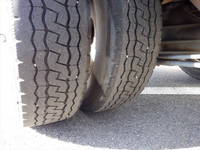 三菱ふそうキャンター平ボディ小型（2t・3t）[写真27]