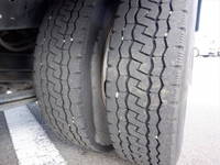 三菱ふそうキャンター平ボディ小型（2t・3t）[写真28]