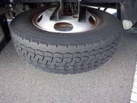 三菱ふそうキャンター平ボディ小型（2t・3t）[写真31]