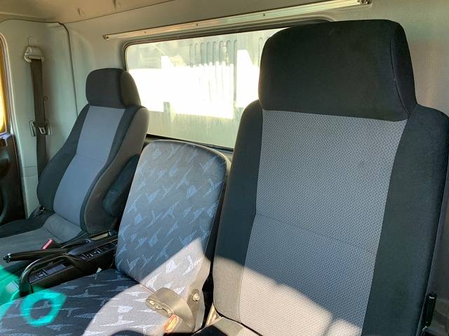 日野レンジャー深ダンプ（土砂禁ダンプ）中型（4t）[写真08]