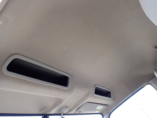 トヨタトヨエースセーフティローダー小型（2t・3t）[写真38]