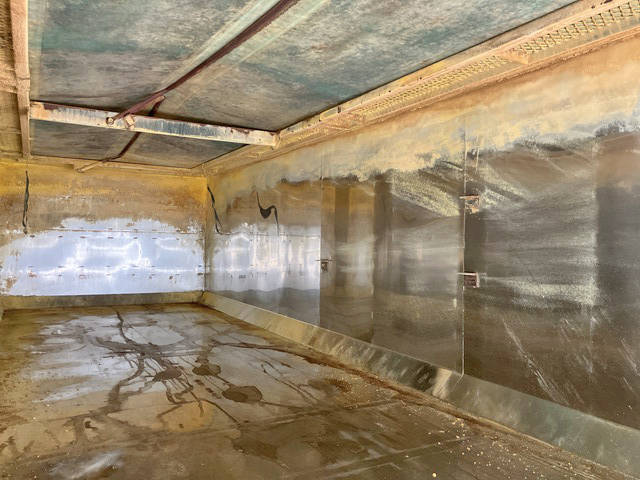 三菱ふそうスーパーグレート深ダンプ（土砂禁ダンプ）大型（10t）[写真14]