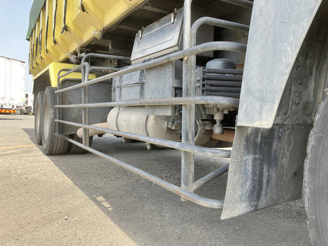 三菱ふそうスーパーグレート深ダンプ（土砂禁ダンプ）大型（10t）[写真19]