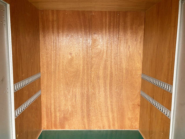 マツダタイタンアルミバン小型（2t・3t）[写真12]