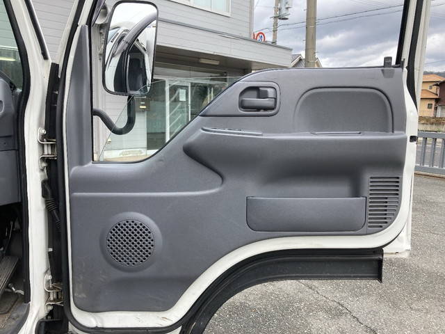マツダタイタンアルミバン小型（2t・3t）[写真28]