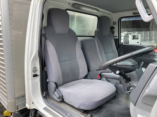 マツダタイタンアルミバン小型（2t・3t）[写真30]