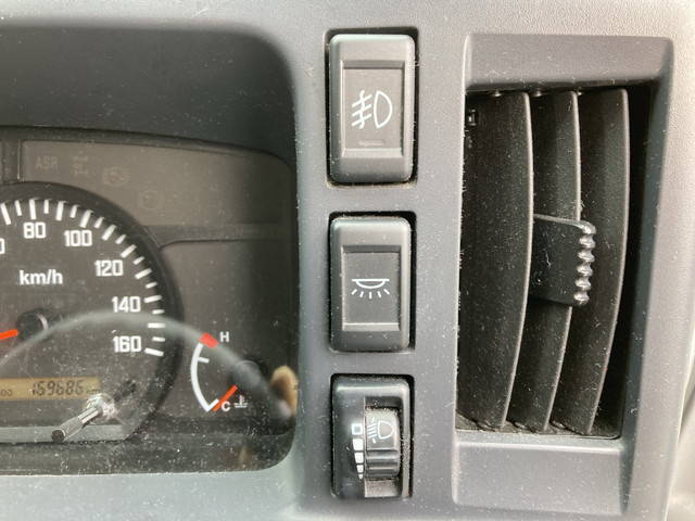 マツダタイタンアルミバン小型（2t・3t）[写真36]