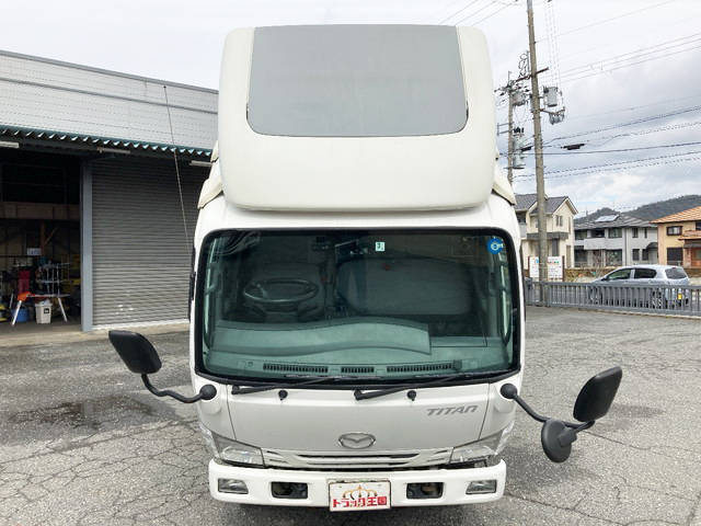 マツダタイタンアルミバン小型（2t・3t）[写真09]