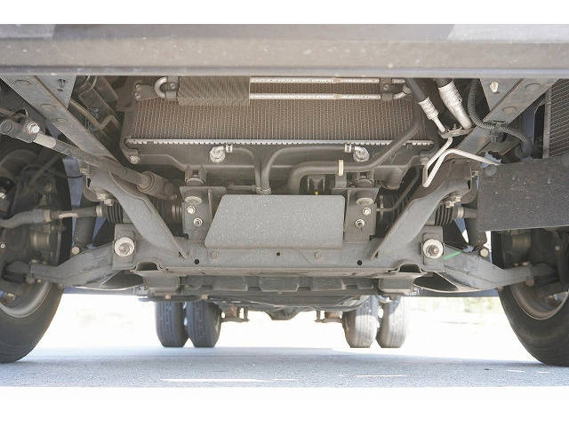 日産アトラス平ボディ小型（2t・3t）[写真12]