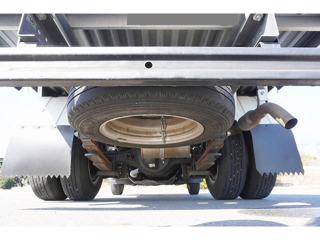 日産アトラス平ボディ小型（2t・3t）[写真13]