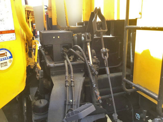 日野レンジャー道路作業車増トン（6t・8t）[写真17]